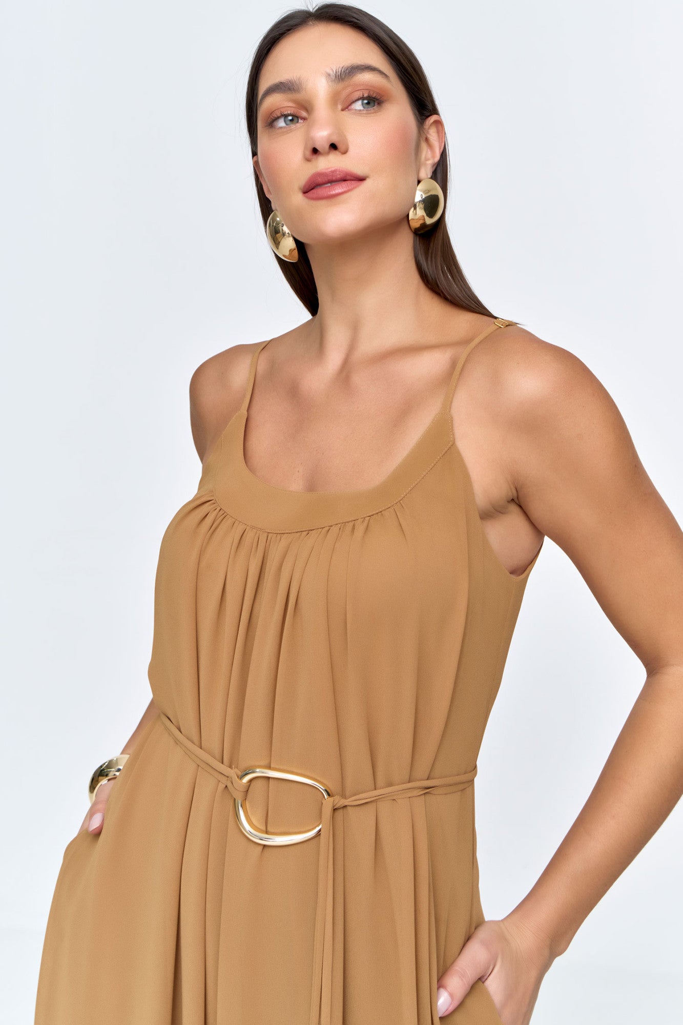 Vestido Longo Chiffon Palas Franzido com Cinto e Fivela Terracota