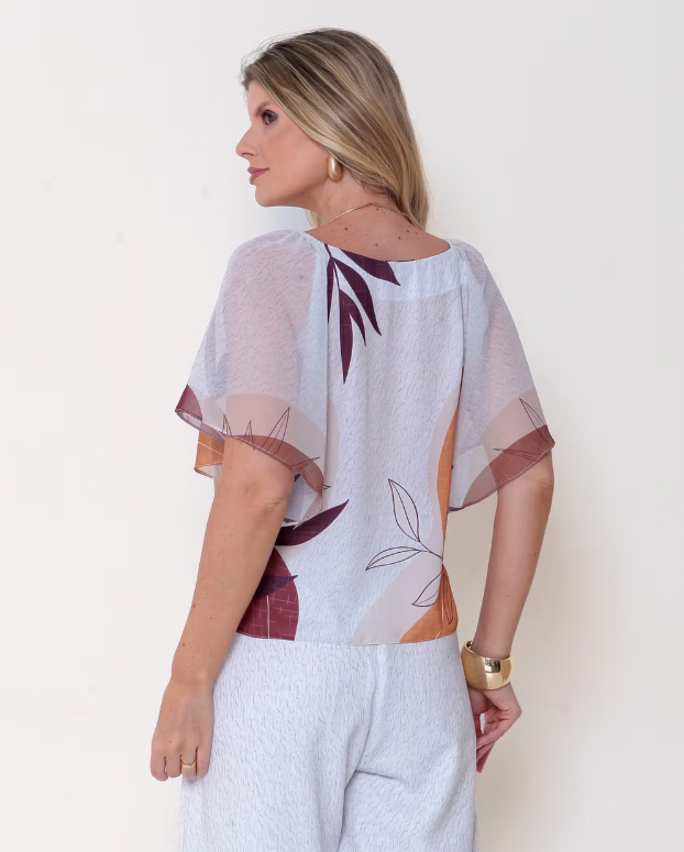 Blusa com Mangas Estampa Exclusiva Yumarimel