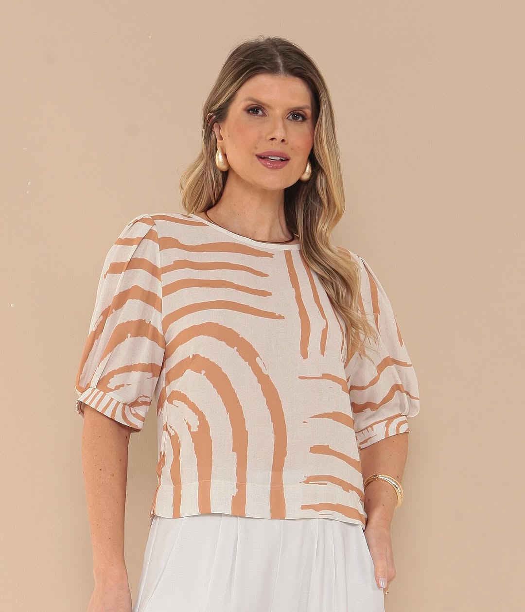 Blusa com Mangas Estampa Exclusiva Yumarimel