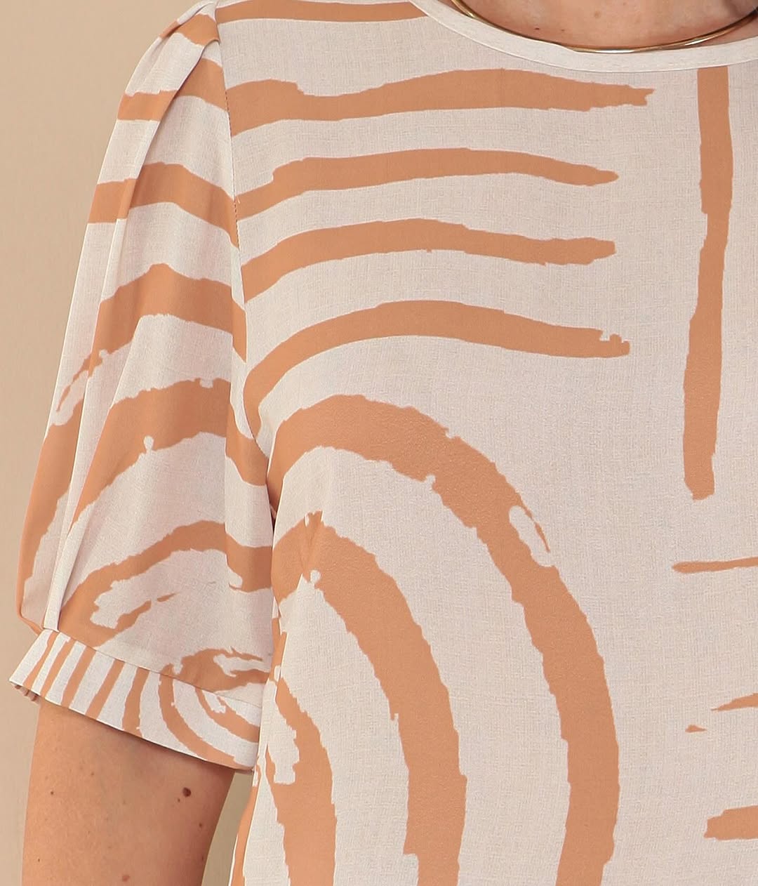 Blusa com Mangas Estampa Exclusiva Yumarimel