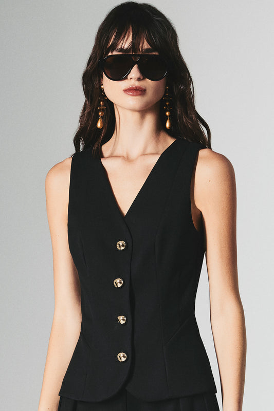 Colete Alfaiataria com Recortes e Botões Preto