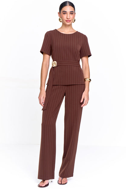 Blusa Alfaiataria Risca de Giz em Fio Metalizado com Faixa Marrom