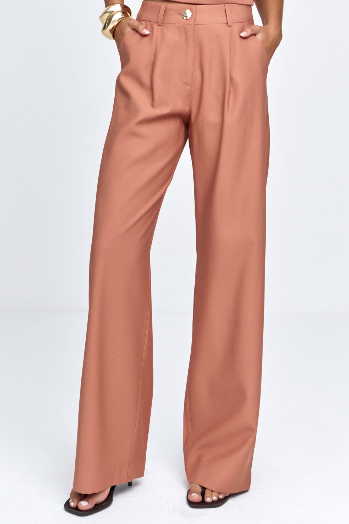 Calça Feminina Wide Lag de Alfaiataria Viscose Mista com Bolso Marrom Claro