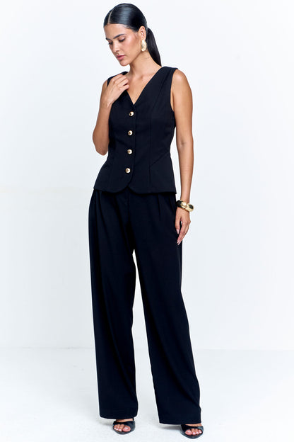 Calça Reta Alfaiataria com Pregas e Bolso