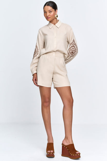 Short Cintura Alta com Bolso Viscolinho Misto Natural