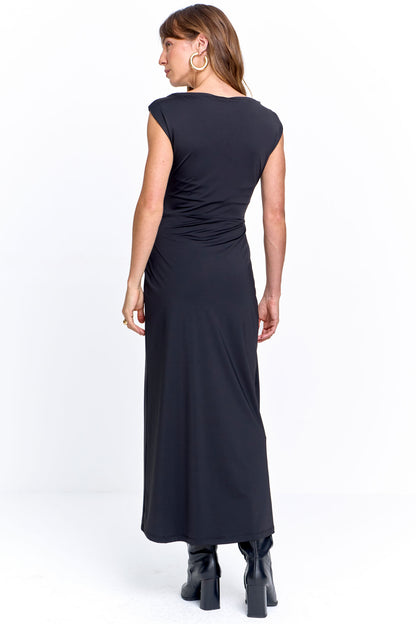 Vestido Malha com Franzido e Aviamento na Cintura Preto