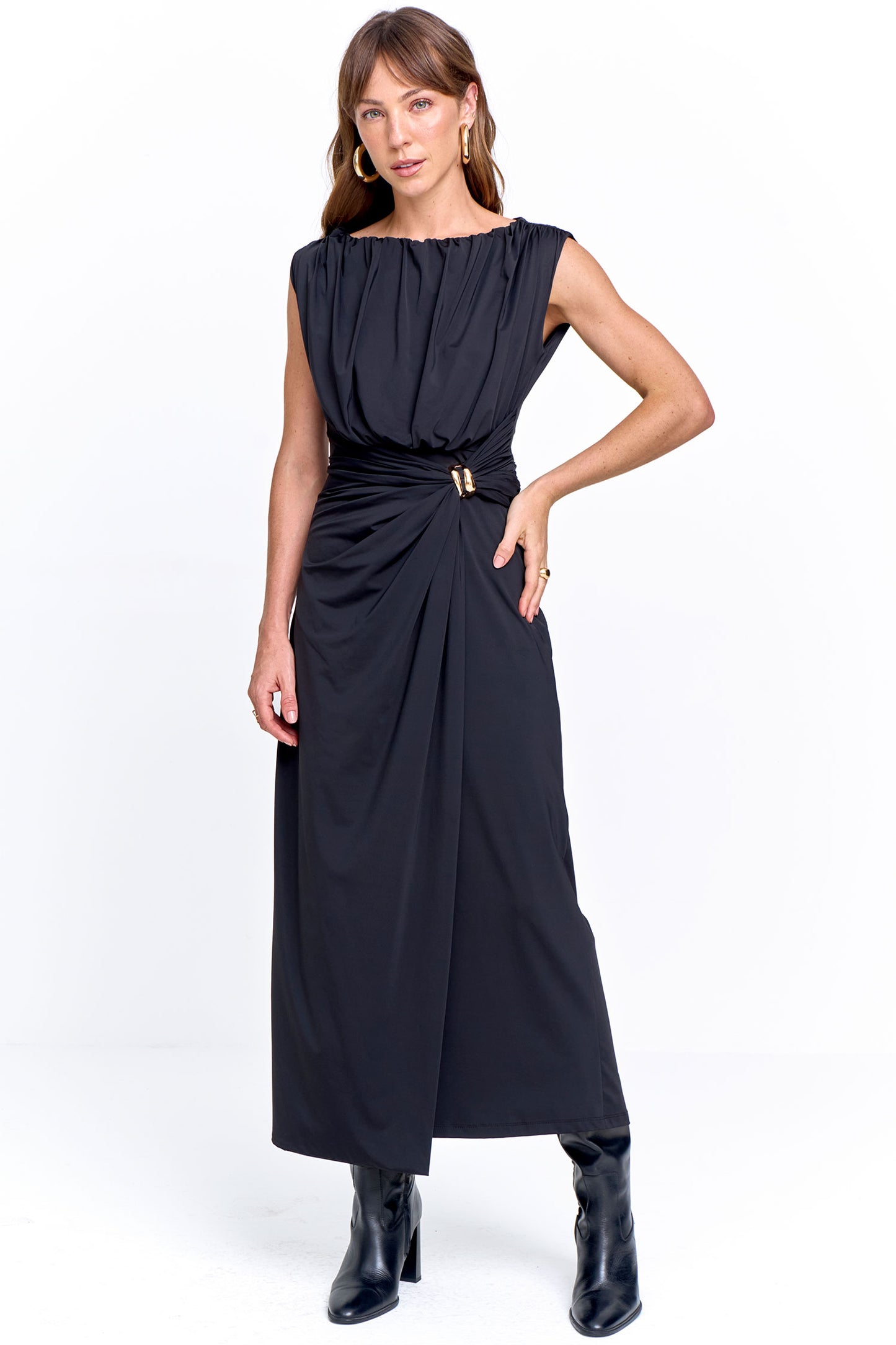 Vestido Malha com Franzido e Aviamento na Cintura Preto