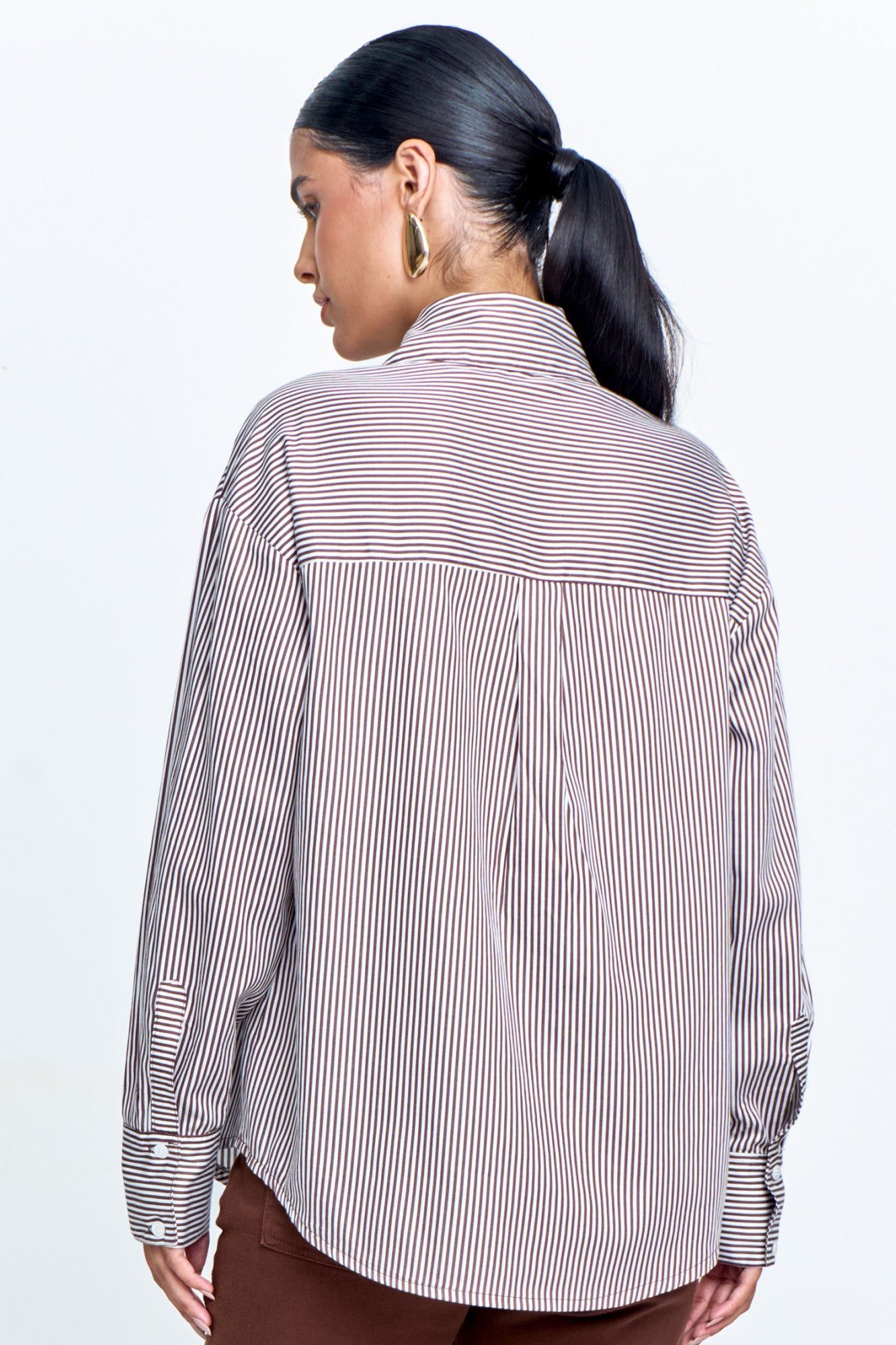 Camisa Tricoline Listrada em Fio Tinto Marrom