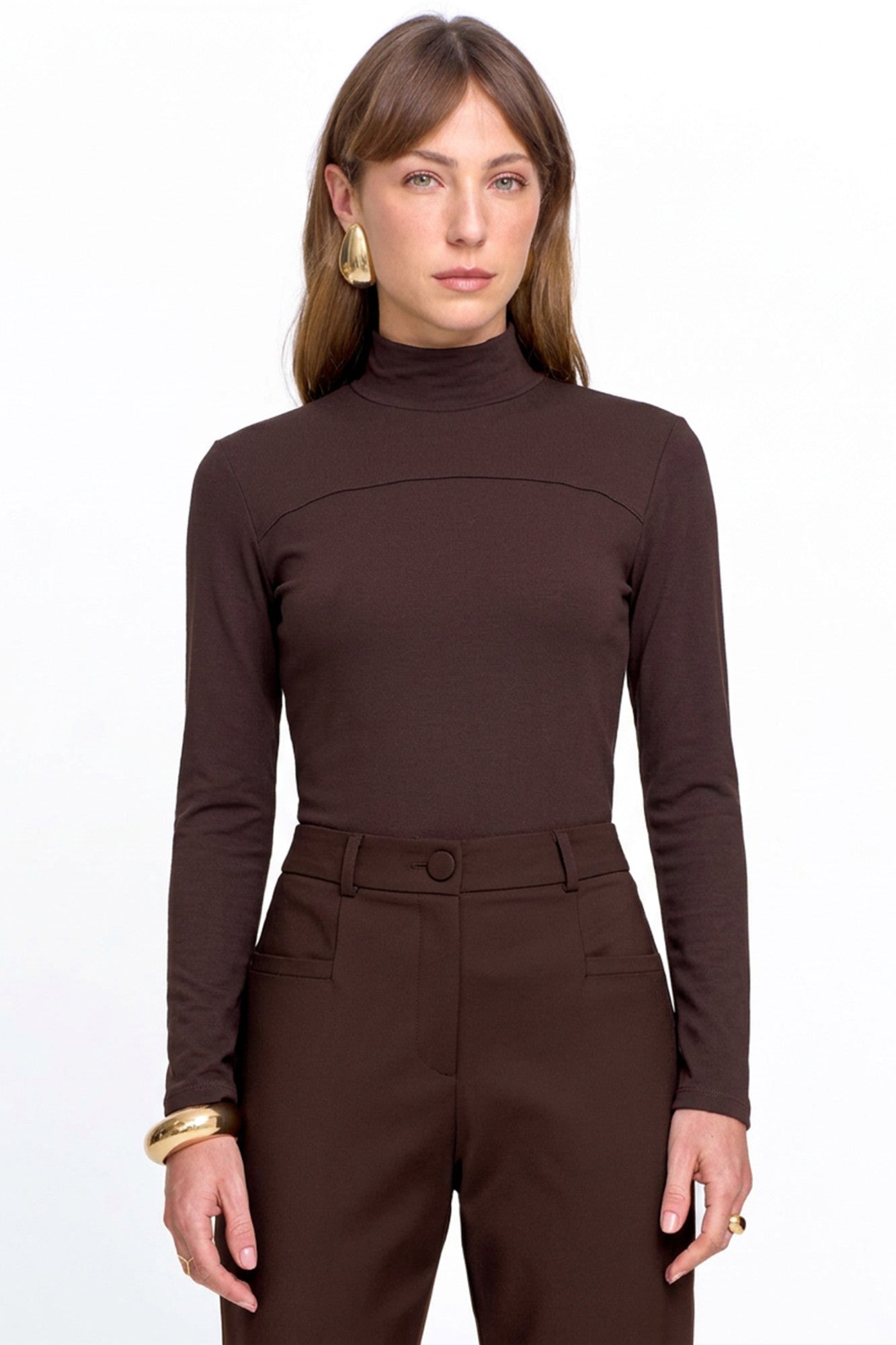 Blusa Malha Canelada Gola Alta Recorte Frontal