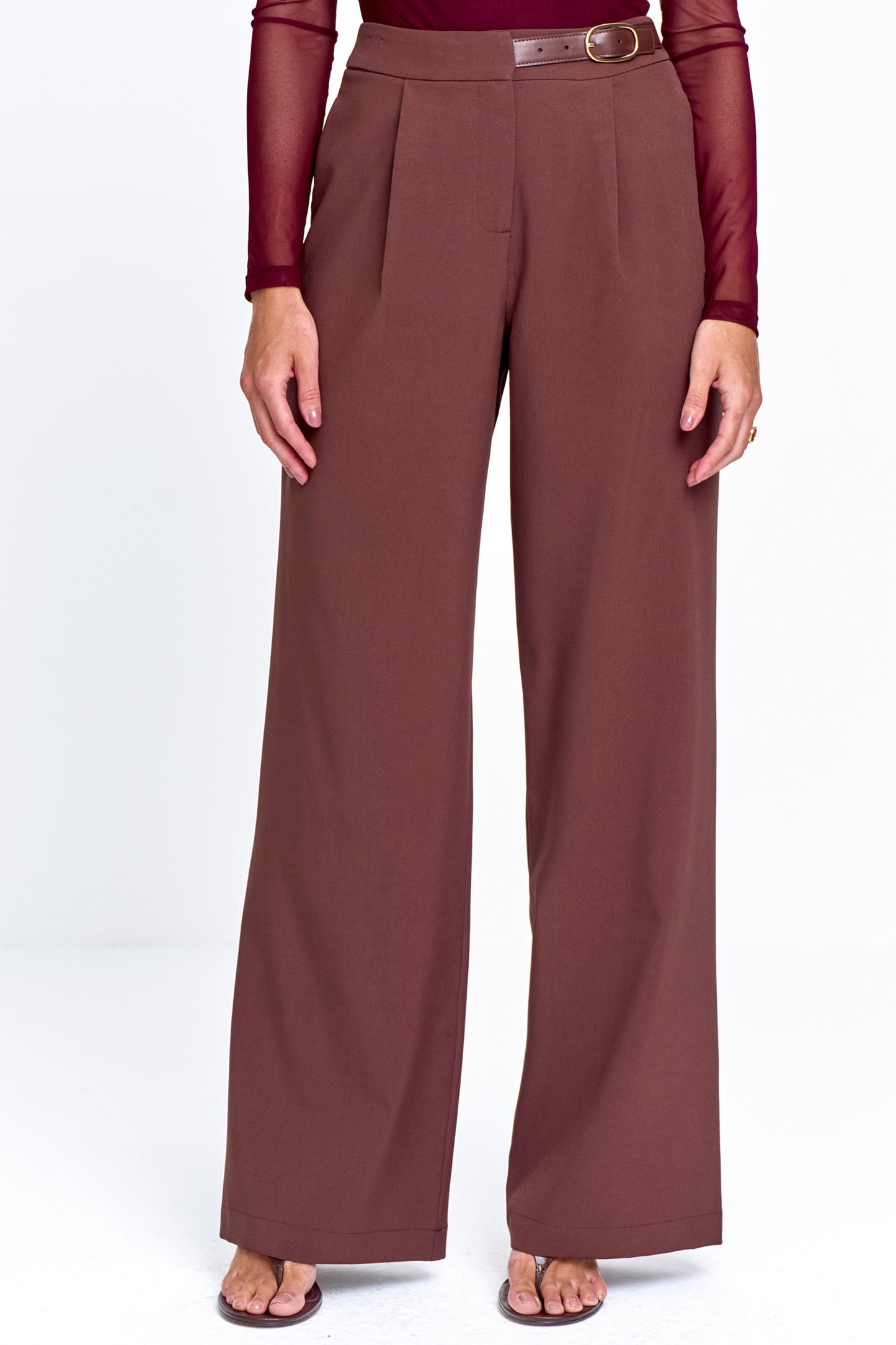 Calça Feminina Alfaiataria com Cinto de Couro