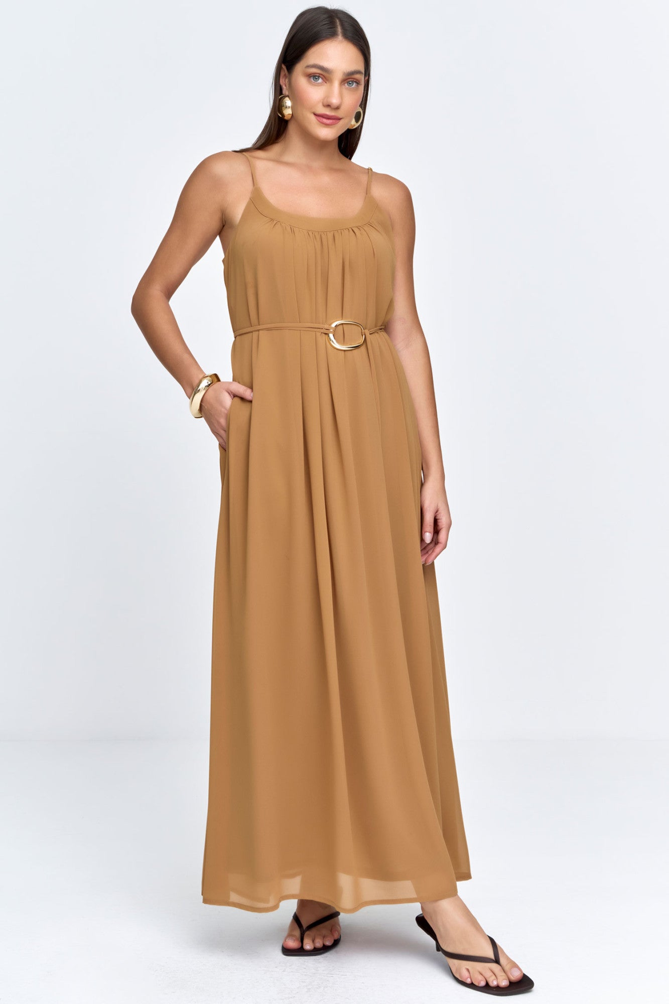 Vestido Longo Chiffon Palas Franzido com Cinto e Fivela Terracota