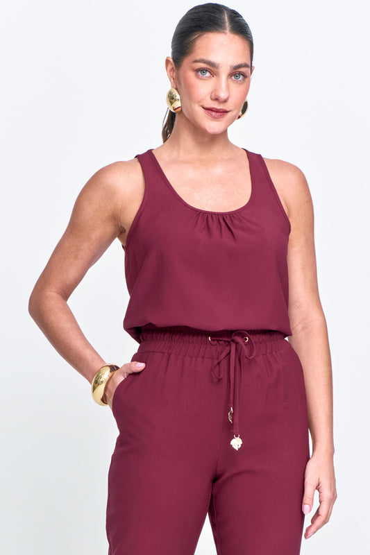 Regata Feminina Alfaiataria com Decote Redondo Franzido Vinho