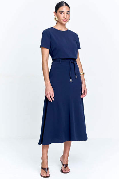 Blusa Alfaiataria Recorte Frontal e Prespontos Marinho