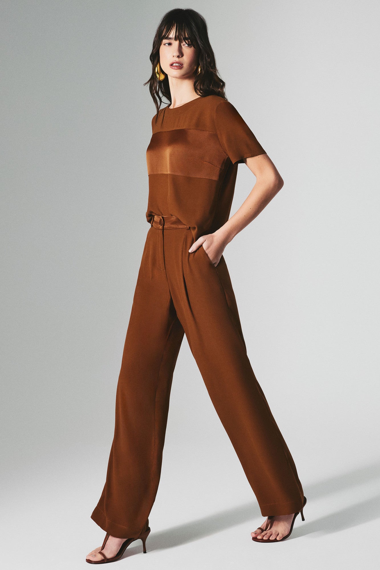 Calça Viscose Acetinada Marrom