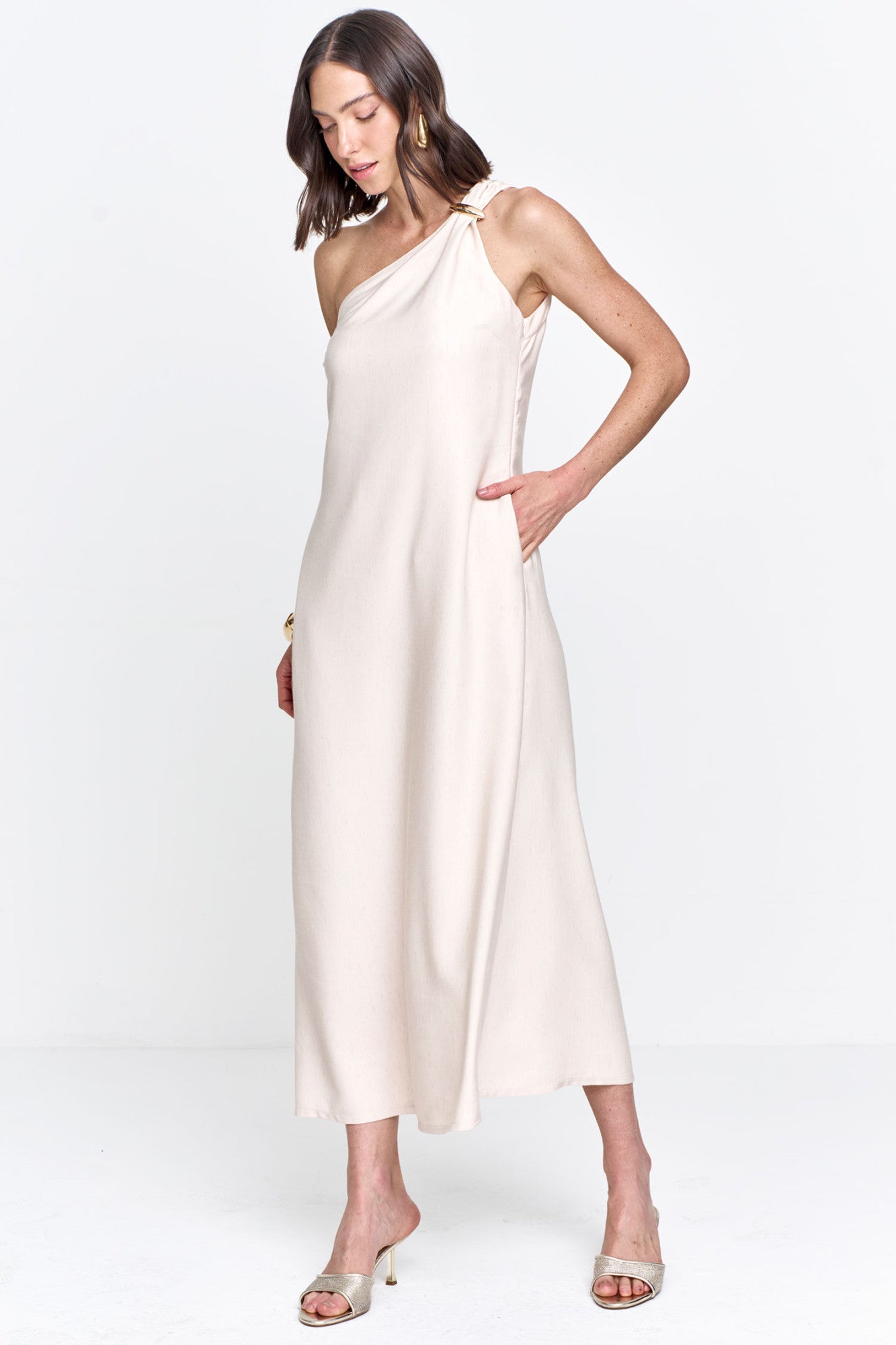Vestido Midi Alfaiataria Um Ombro Só Marfim