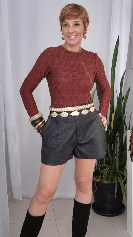 Short Maitê New Couro